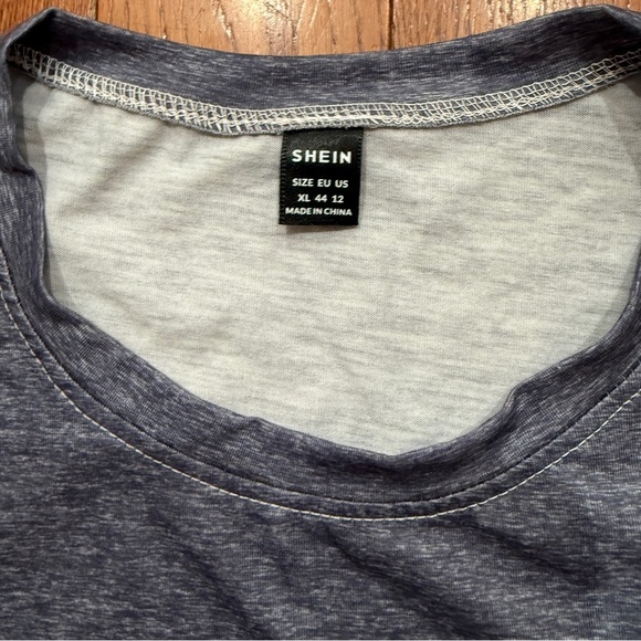 NWOT Grayish Blue Long Sleeve Dandelion Print Top Size XL 12 - Picture 3 of 3